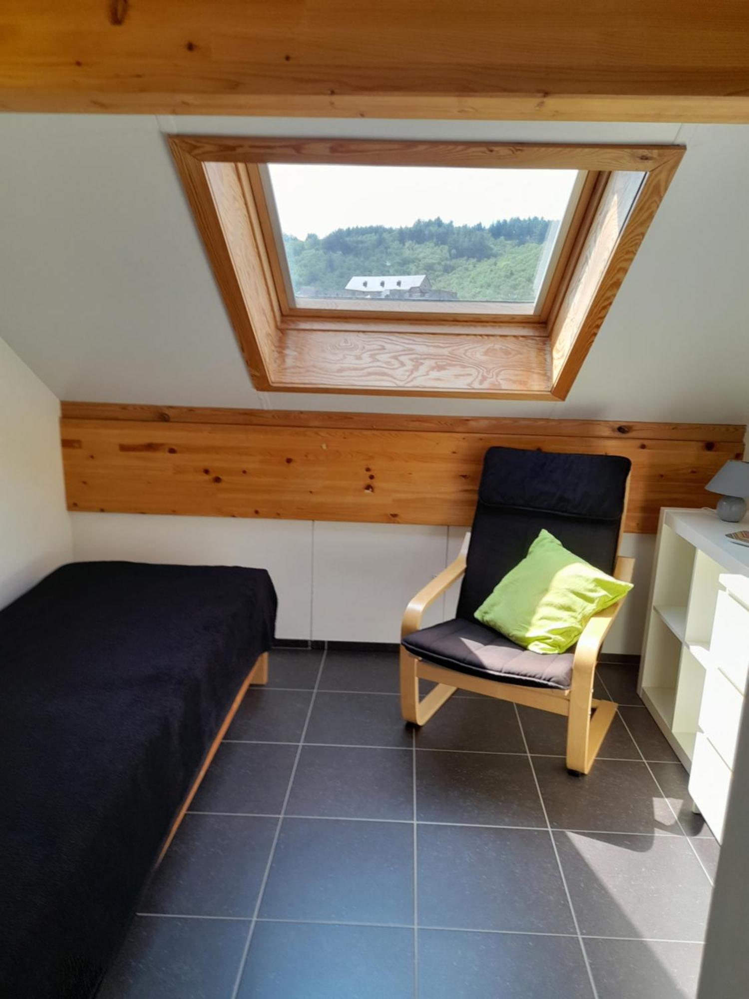 Meuble De Tourisme A Bouillon Apartment Exterior foto